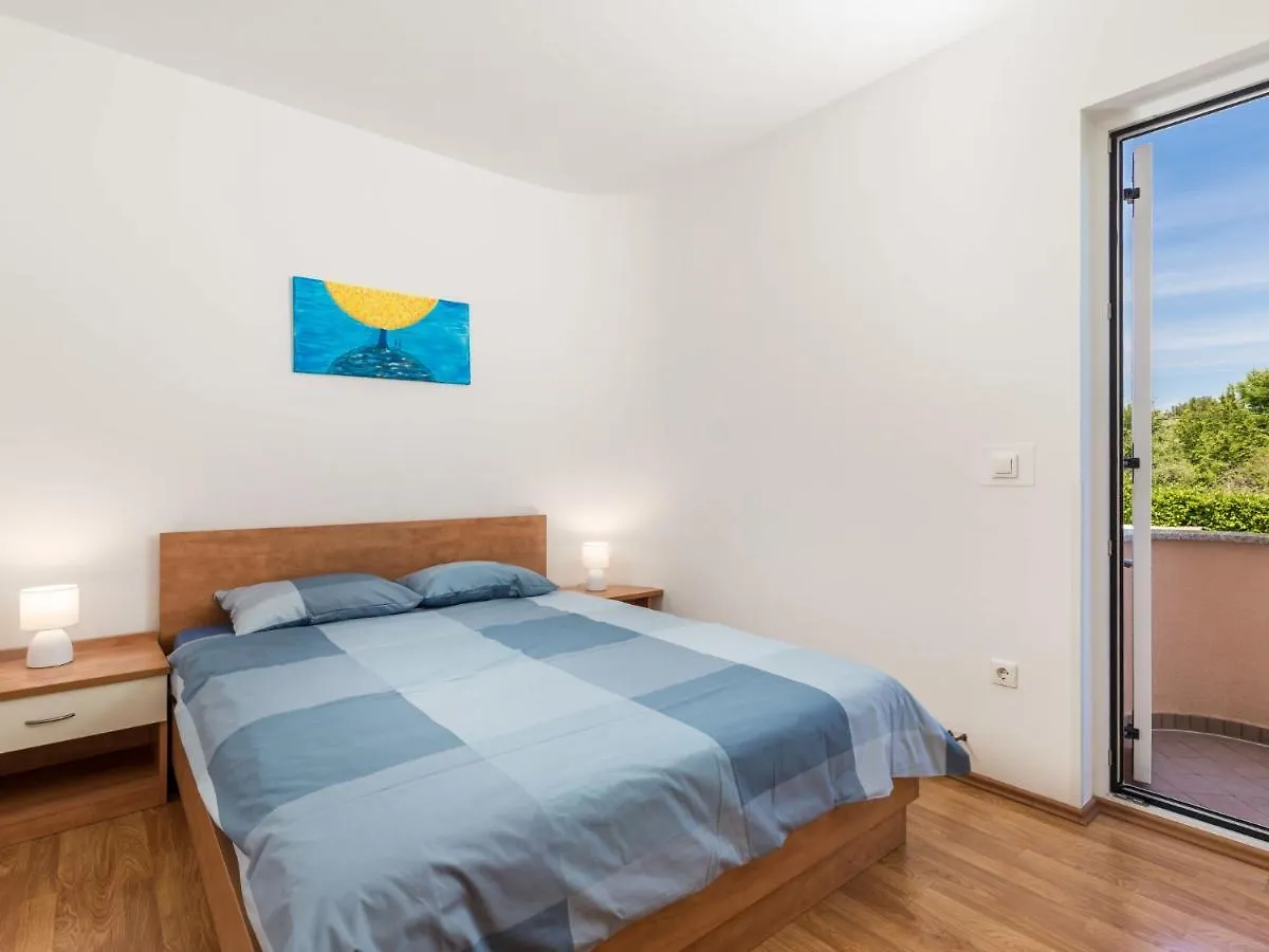 מאלינסקה Apartment Glavotok - Krk307 By Interhome
